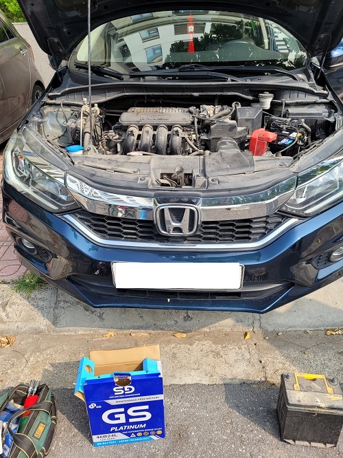 Thay ắc quy GS 46B24L cho Honda City