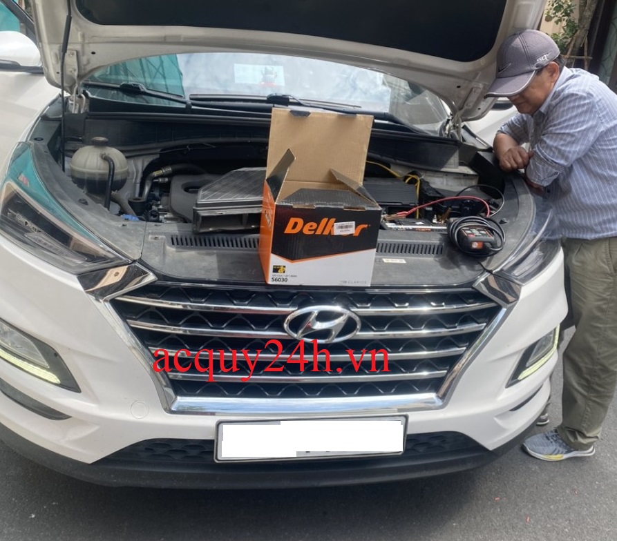 Thay bình ắc quy Delkor cho hyundai Tucson