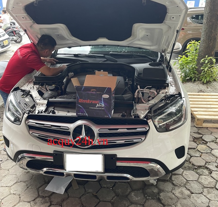 Thay ắc quy Emtrac tốt nhất cho Mercedes GLC 250