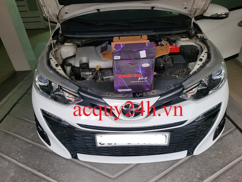 Thay ắc quy Emtrac 12V 45Ah tuổi thọ cao nhất cho Toyota Vios