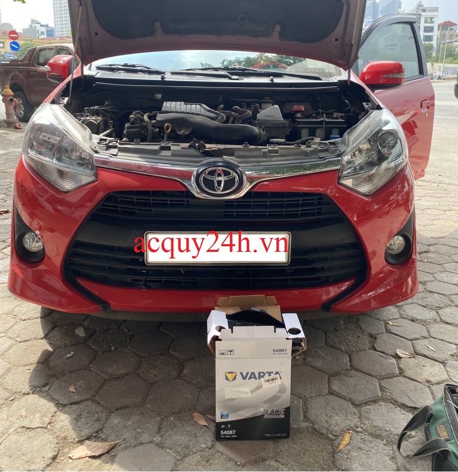 Bình ắc quy Varta 54087 thay cho Toyota Wigo