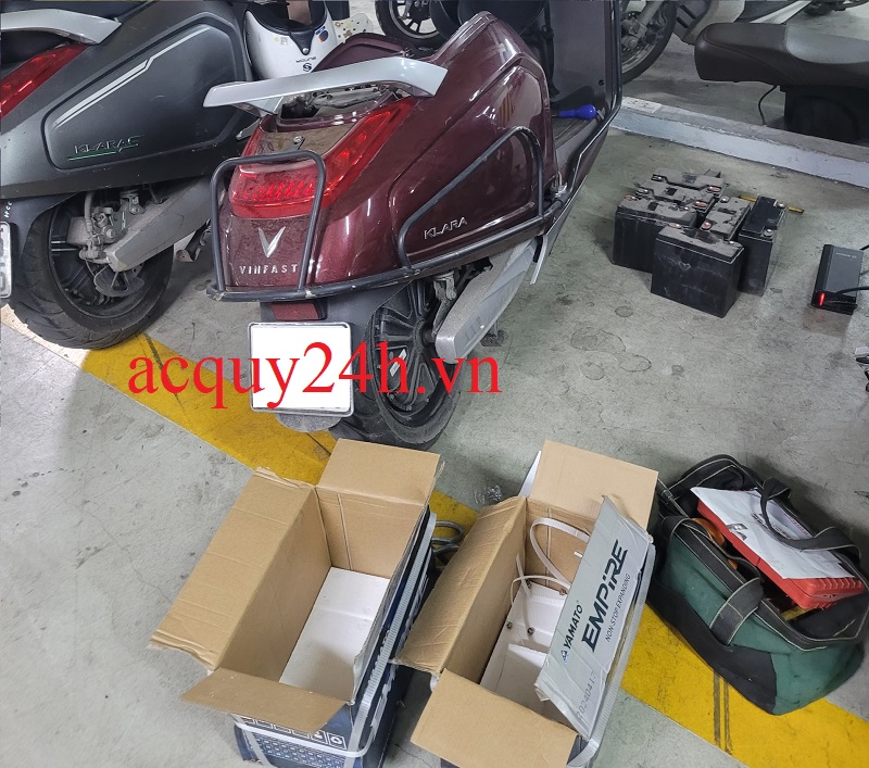 Bình ắc quy Vinfast Klara A2 chính hãng thay thế tại Hà Nội