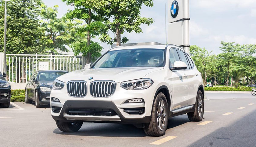 thay thế ắc quy cho xe BMW X3